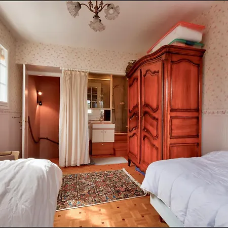 Maison 3 200m De La * La Pironnière